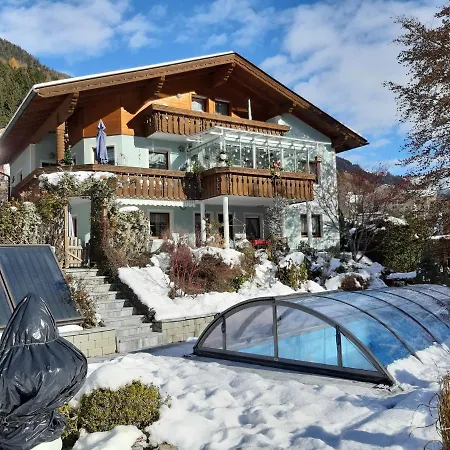 アパート Anna Zechner フラタッハ